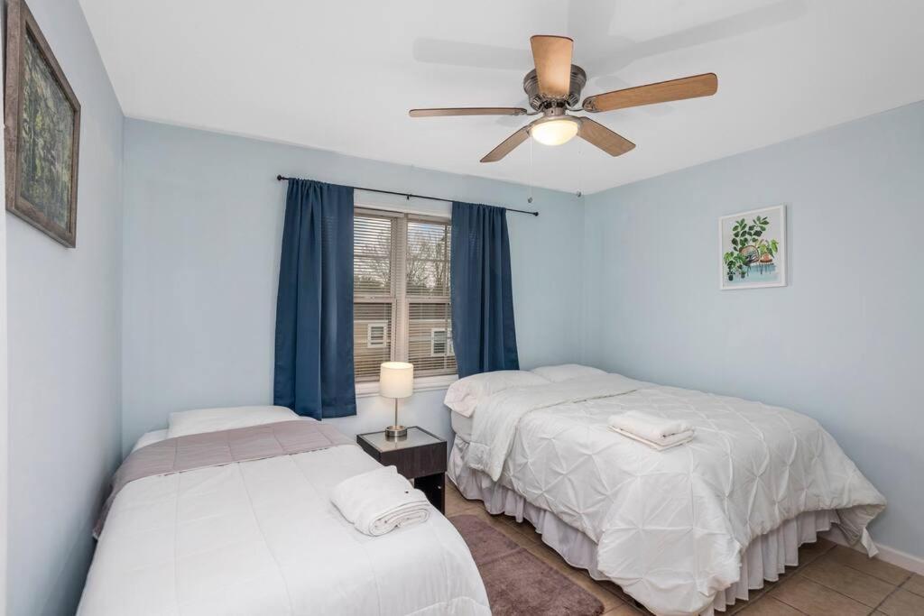 Quiet Apartment In Iowa, La ภายนอก รูปภาพ